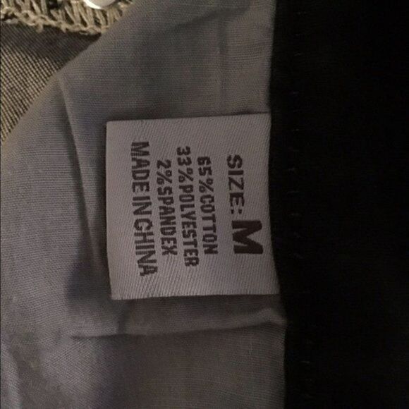 NWOT. Rossi Roma-Straight-Leg and very cute jeans - Picture 8 of 9